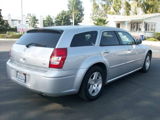 Dodge Magnum 2006 photo 3