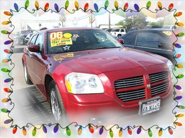 Dodge Magnum Awd,roof,luxury Unspecified