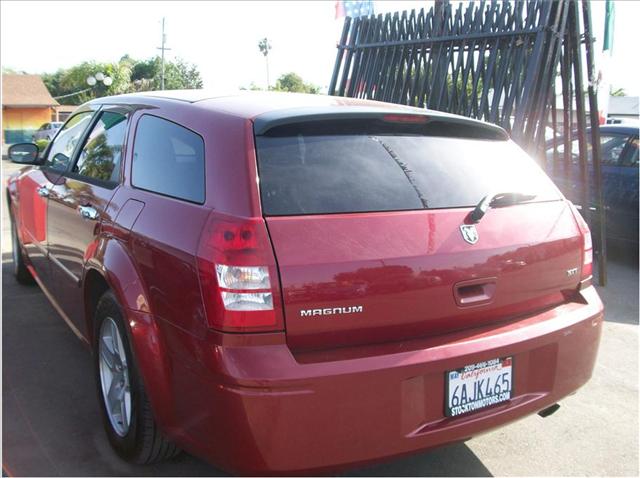 Dodge Magnum 2006 photo 1