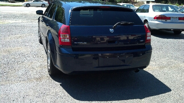Dodge Magnum 2006 photo 1
