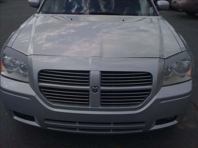 Dodge Magnum 2006 photo 1