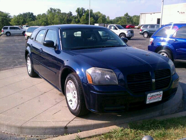 Dodge Magnum 2006 photo 2