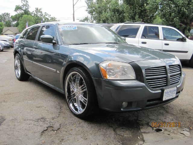 Dodge Magnum 2006 photo 1