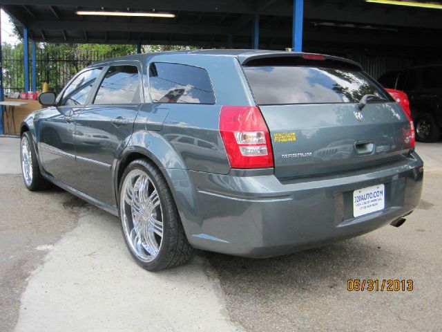 Dodge Magnum 2006 photo 21