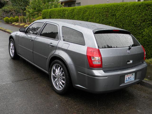 Dodge Magnum 2006 photo 2
