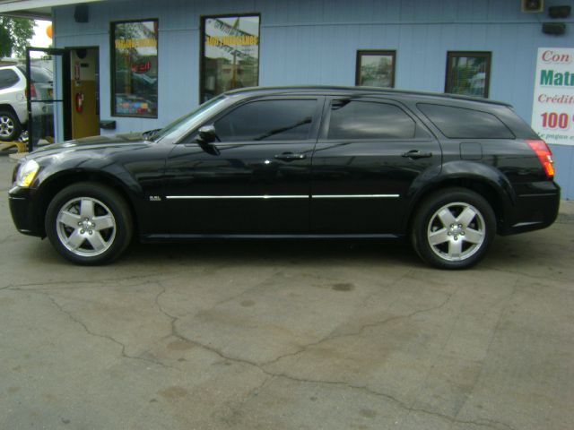 Dodge Magnum 2006 photo 11