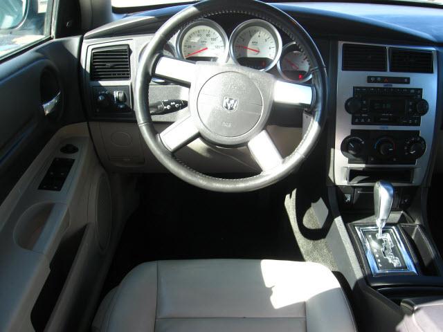 Dodge Magnum 2006 photo 5