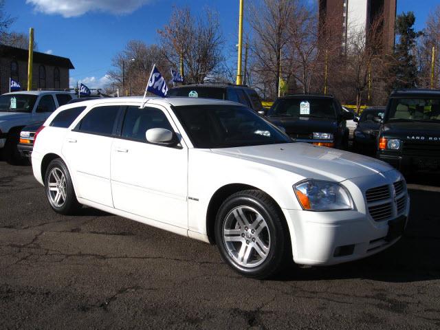 Dodge Magnum 3.2 Wagon