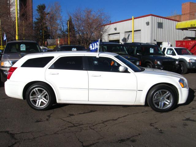 Dodge Magnum 2006 photo 1