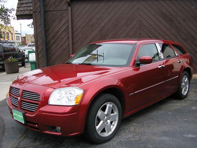 Dodge Magnum QUAD CAB CREW Unspecified