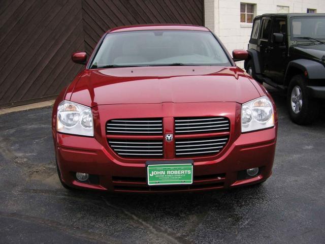 Dodge Magnum 2006 photo 1