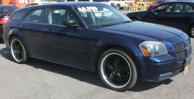 Dodge Magnum 2006 photo 1