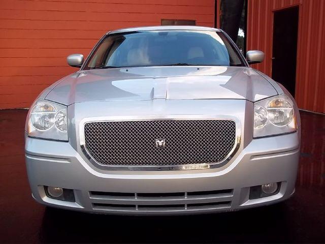 Dodge Magnum 2WD 4 Door Unspecified