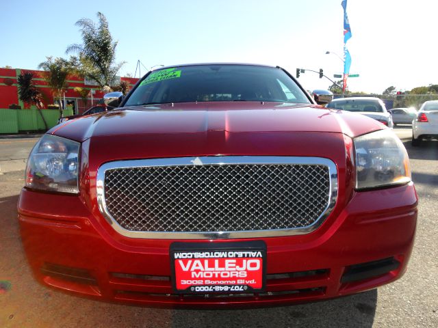 Dodge Magnum 2006 photo 2