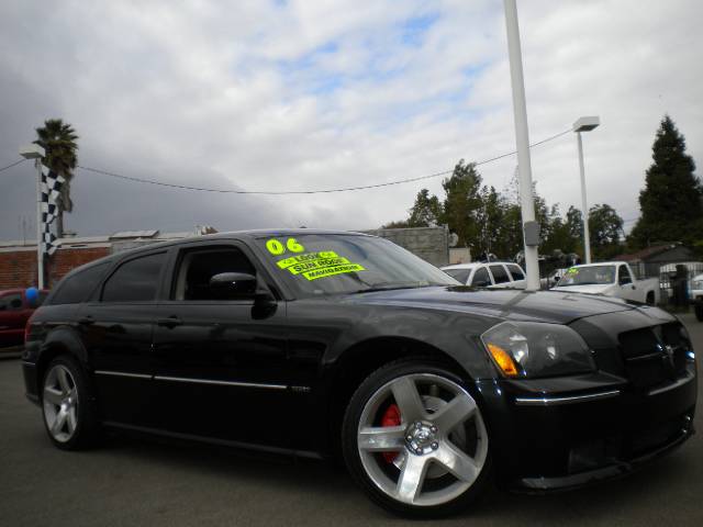 Dodge Magnum 3.5rl W/premium Pkg Wagon