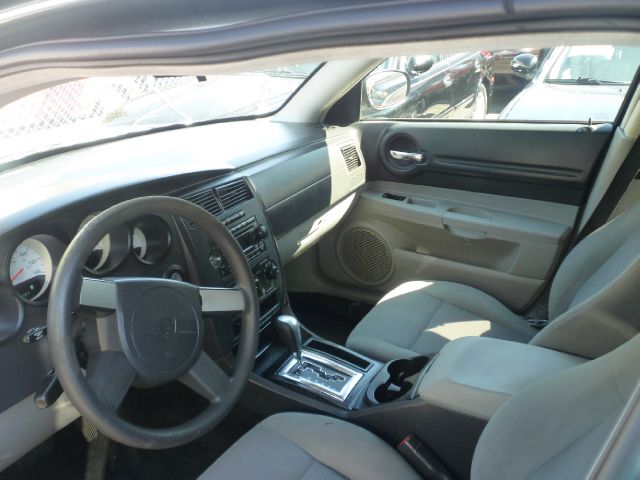 Dodge Magnum 2006 photo 2