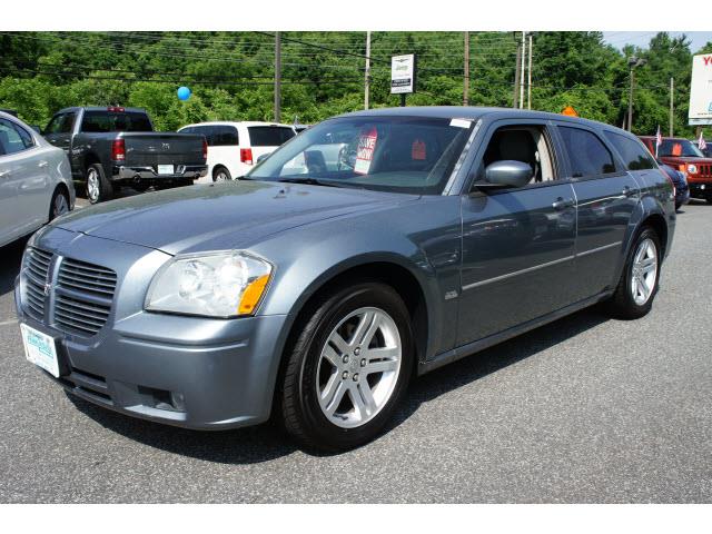 Dodge Magnum 2006 photo 2