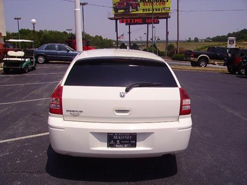 Dodge Magnum 2007 photo 1