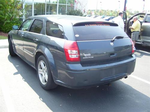 Dodge Magnum SE Other