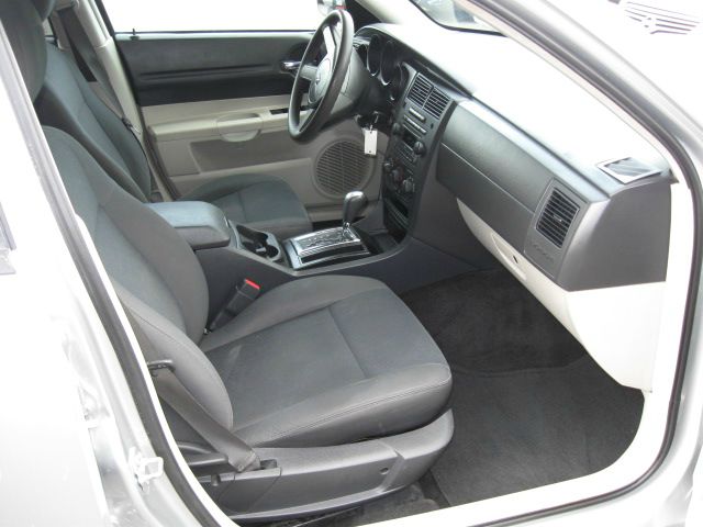 Dodge Magnum 2007 photo 2