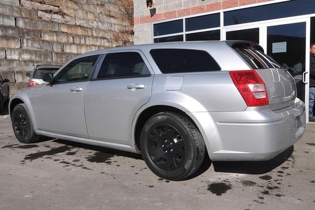Dodge Magnum 2007 photo 2