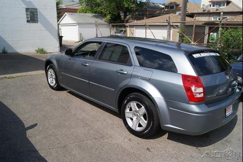 Dodge Magnum 2007 photo 2