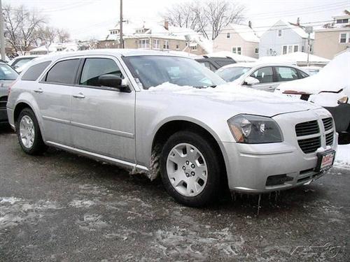 Dodge Magnum 2007 photo 1