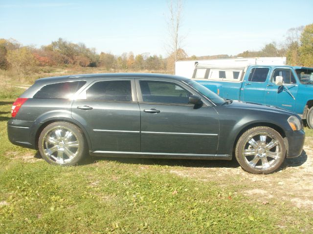Dodge Magnum 2007 photo 2