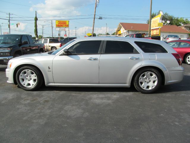 Dodge Magnum 2008 photo 4