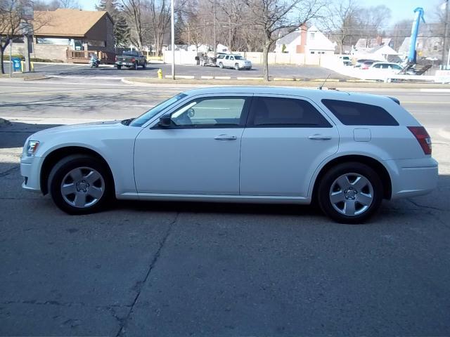 Dodge Magnum 2008 photo 3