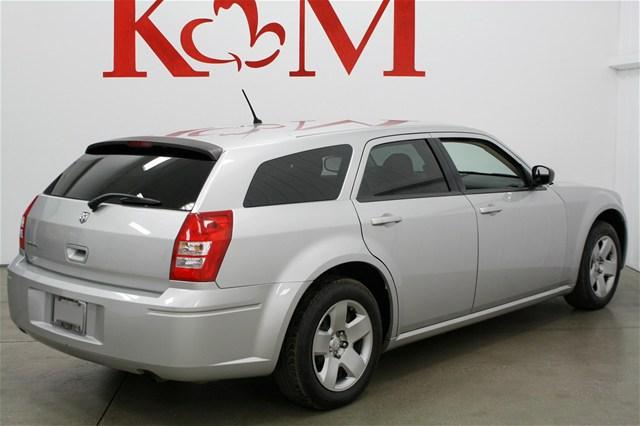 Dodge Magnum 2008 photo 3