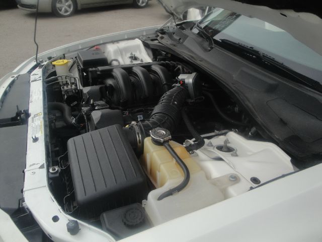 Dodge Magnum 2008 photo 2