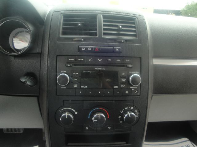 Dodge Magnum 2008 photo 6