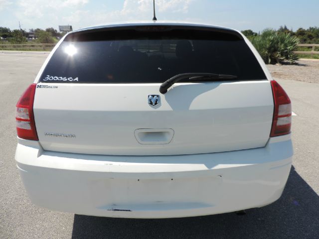 Dodge Magnum 2008 photo 32