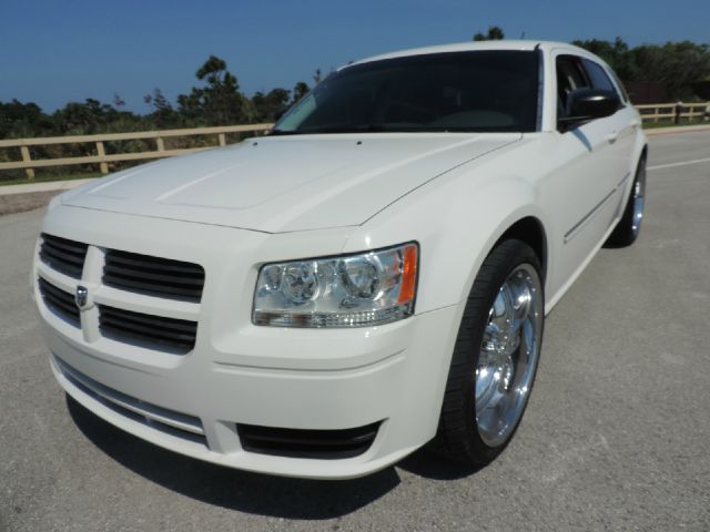 Dodge Magnum 2008 photo 33