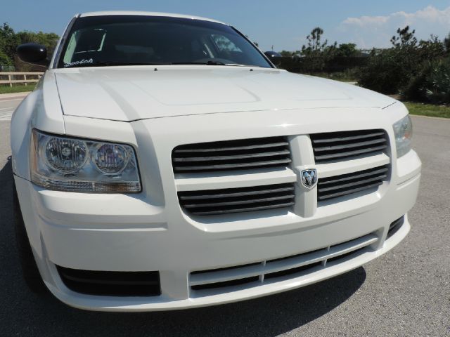 Dodge Magnum 2008 photo 35