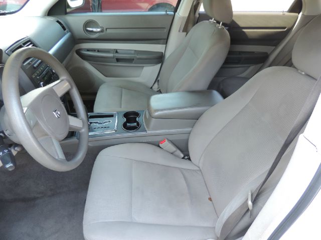 Dodge Magnum 2008 photo 37