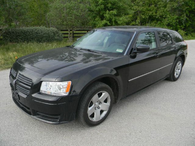 Dodge Magnum 2008 photo 1
