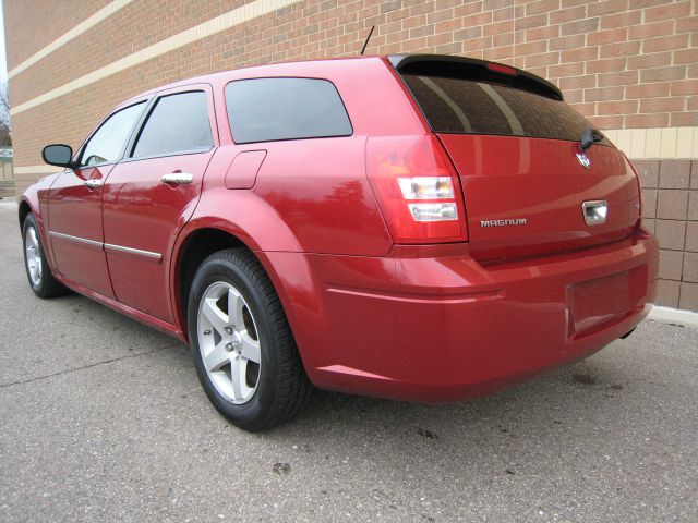 Dodge Magnum 2008 photo 2