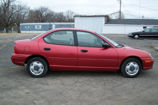 Dodge Neon 1996 photo 4
