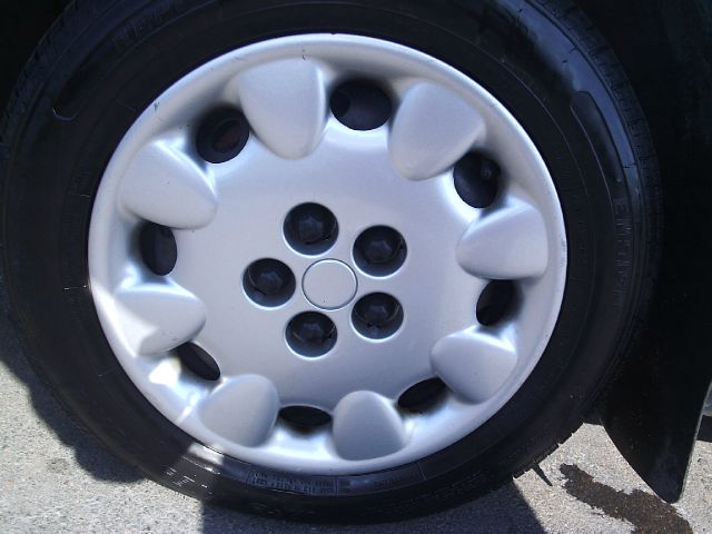 Dodge Neon 1997 photo 3