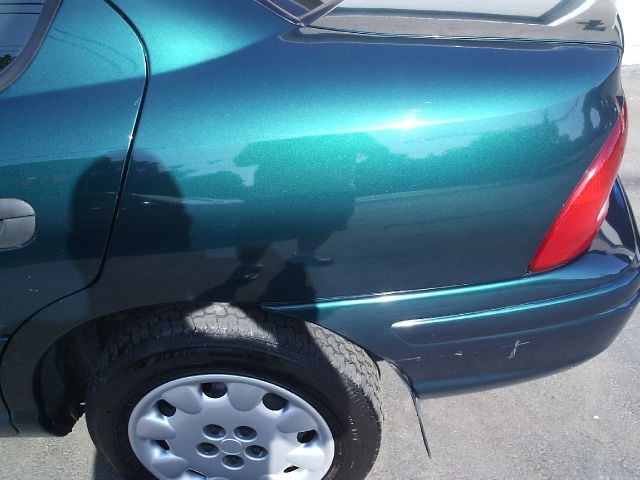 Dodge Neon 1997 photo 9