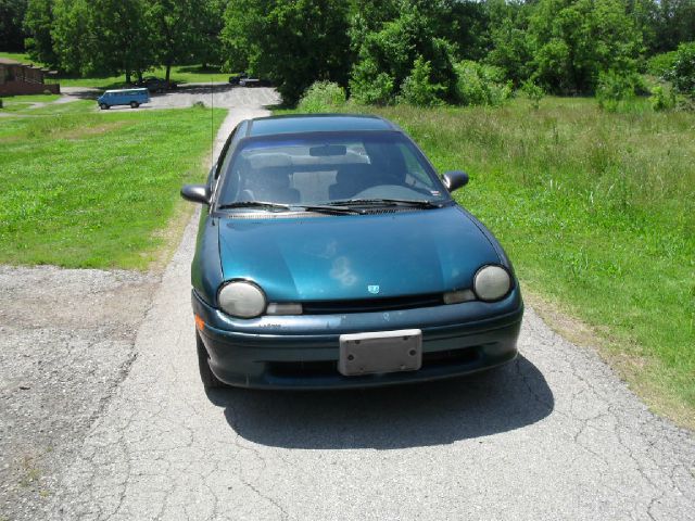 Dodge Neon 1997 photo 2