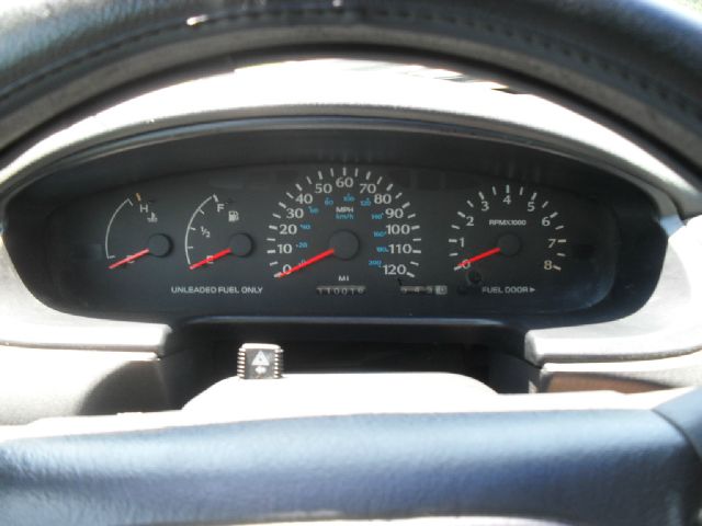 Dodge Neon 1997 photo 4