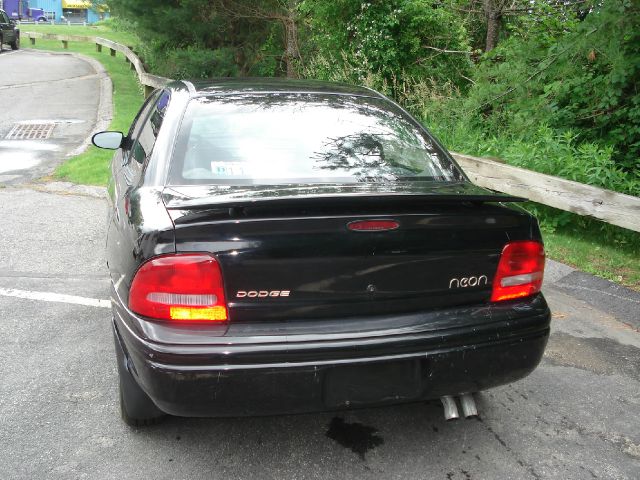 Dodge Neon 1998 photo 2