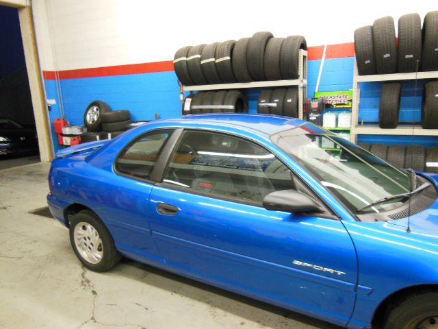 Dodge Neon 1998 photo 2