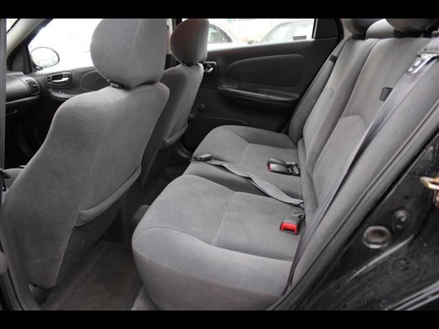 Dodge Neon 2000 photo 16