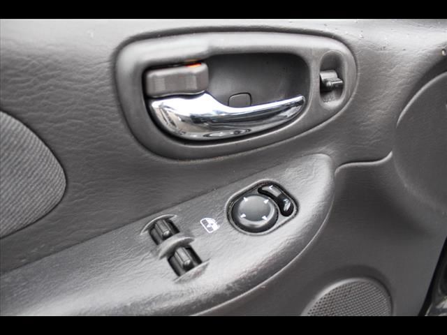 Dodge Neon 2000 photo 6