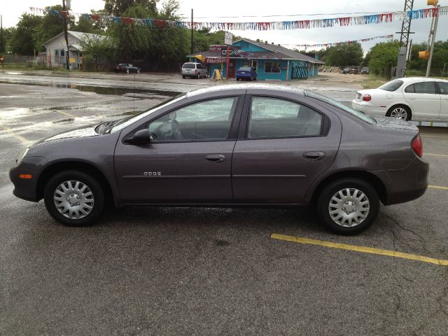 Dodge Neon 2000 photo 1