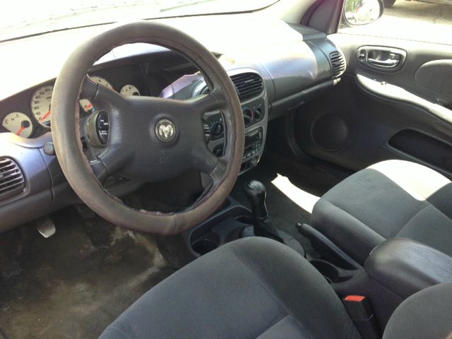 Dodge Neon 2000 photo 3